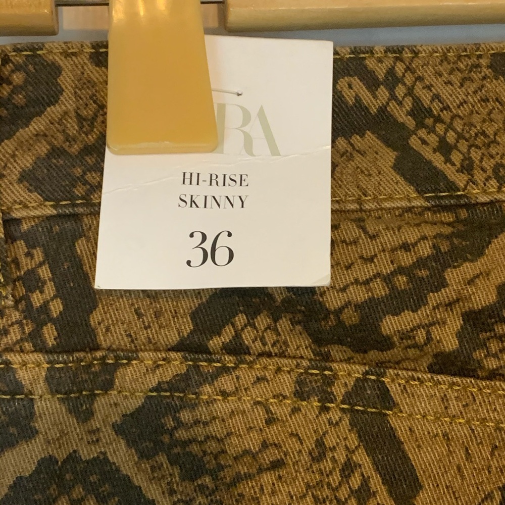Zara Hi Rise Python Snake Printed Skinny Jeans - Picture 4 of 5